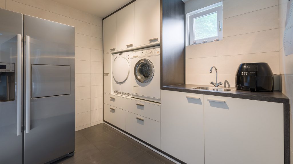 Kempas Interieurbouw Project